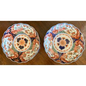 Pair Of Imari Porcelain Plates From The Arita Kilns In Japan, Meiji Period, Late 19th Century