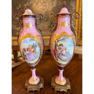 Pair Of Pink Porcelain Vases With Bronze Mounts In The Late 19th Century Sèvres Style