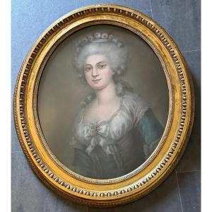 Large Pastel Portrait Of An Elegant Young Woman With Roses In The 18th Century Style.
