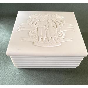 Edouard Fornells. Art Deco Box In White Bakelite. Exotic Decor. Paul Et Virginie.