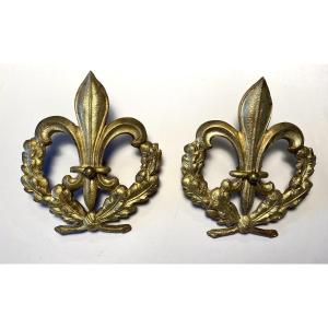 19th Ornamental Bronzes. Fleur-de-lis And Oak Branches.
