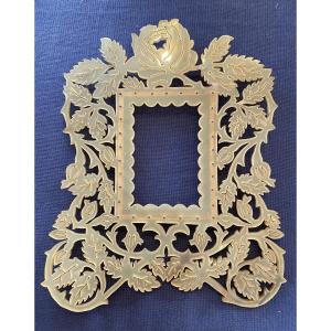 19th Century Horn Frame. Openwork Floral Decoration Of Pink, Leaves And Buds.