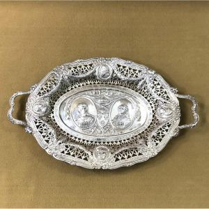Solid Silver Basket Depicting The Royal Portraits Of Marie-antoinette And Louis XVI