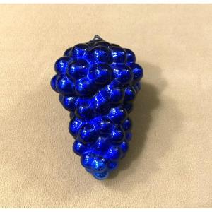 Old Christmas Ball Depicting A Bunch Of Grapes In Blue 19th Century Glass églomisé