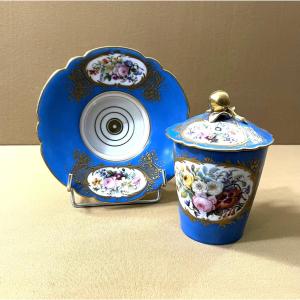 Paris - A Trembling Porcelain Cup In The Style Of Sèvres