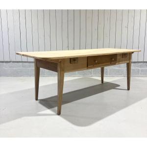 Farmhouse Table 