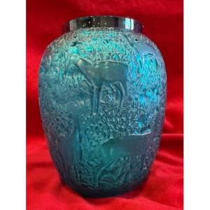 Lalique Crystal "deer" Vase