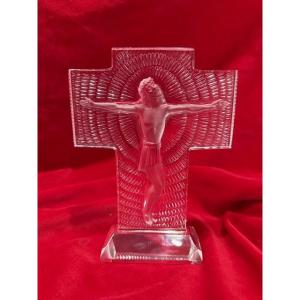Maison Lalique - Christ