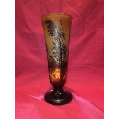 Imposing Vase Daum Nancy 1900