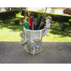 Charming Pencil Holder Brush Holder Or Pocket Tray 19th Century In German Porcelain Children 