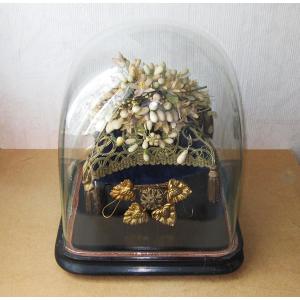 19th Century Wedding Globe With Its Cushion And Bouquet Of Wax Flowers, In Very Good Condition.
