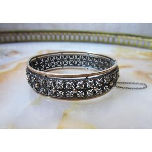 Beautiful 19th Century Bracelet In Openwork Solid Silver And Vermeil Decorated With Fleur-de-lis In Very Good Condition.