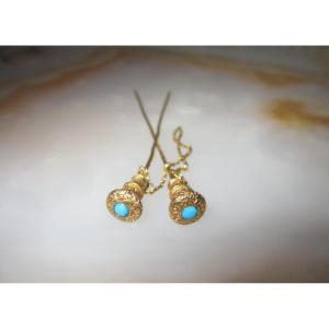 Double 19th Century Scarf Or Tie Collar Pin In 18k Solid Gold And Turquoise.