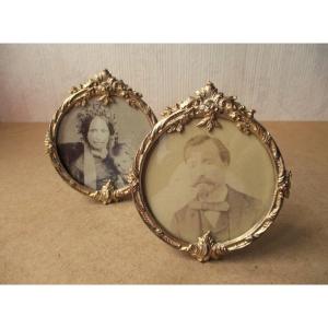 A Very Beautiful Pair Of Bronze Photo Frames From The Napoleon III Period, Circa 1860-1880.