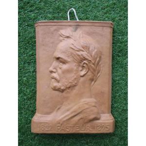 Antique Terracotta Wall Plaque By Louis Pasteur, Signed Edmond Lachenal, Medicine Doctor.