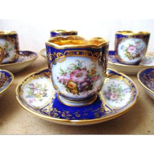 Six Beautiful, High-quality Coffee Cups In Paris Porcelain, Manufactured By Gosse Around 1850-1860.