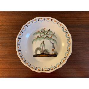 Nevers Earthenware Hunter's Plate, 18th Century