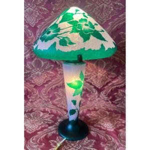 Mushroom Lamp, Green Floral Decoration Etched With Acid, Vianne, 20th Century