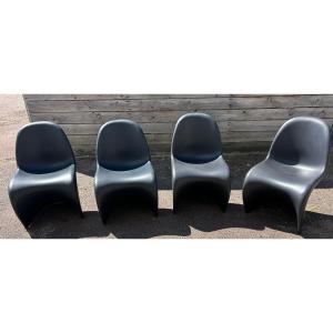 Set Of 4 Black Verner Panton Vitra Chairs