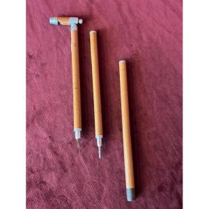 Small Child's Cane With System