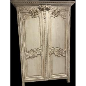 Antique Wedding Wardrobe