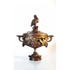 Antique-style Covered Cup In Gilded Bronze, France, Late 19th Century.