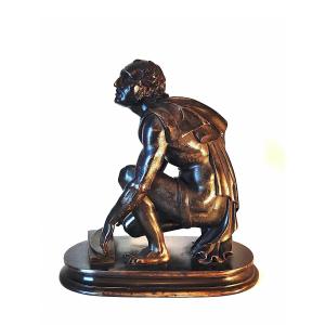 Bronze After The Antique "l'arrotino", Work Of The Grand Tour, Early 19th Century.