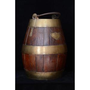 Bucket In Oak, Copper And Wrought Iron. Nineteenth Century.