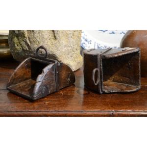 Pair Of Stirrups. Spain. Nineteenth Century.