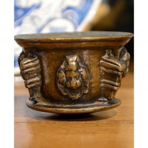 Small Bronze Mortar. Seventeenth Century.