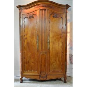 Important And Elegante Wardrobe From The Directoire Period.