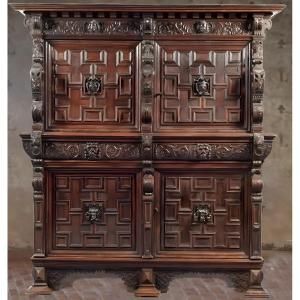 Four-door Wardrobe