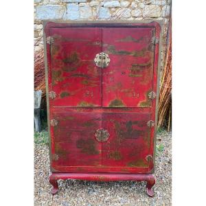 Lacquered Chinese Cabinet