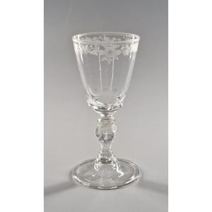Glass With A Truncated Conical Bowl Engraved With Foliage And Small Flowers - 18th Century