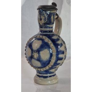 Westerwald Stoneware Pitcher, 17th Century, Decorated With Lion Heads