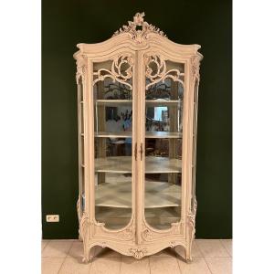 Pair Of Louis XV Style Painted Wooden Chateau Showcases