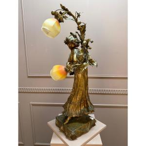 Elegant Art Nouveau Floor Lamp In Spelter Signed By Alliot