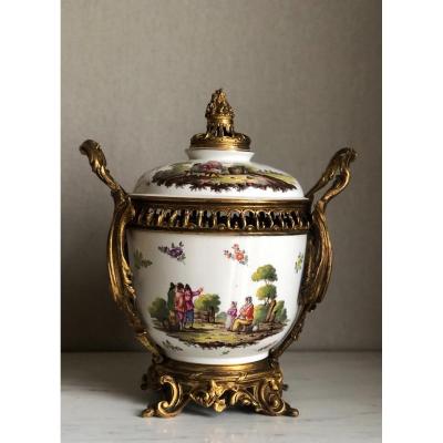 Pot Pourri En Porcelaine De Samson