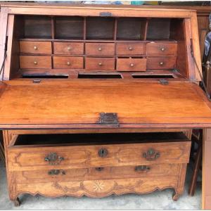 Louis XV Scribane Many Drawers For This Chest Of Drawers Secretary Ciboure Basque Country XVIIIth