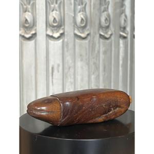 Zoomorphic Wooden Snuff Box.