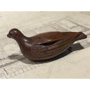 Boxwood Snuffbox In The Shape Of A Wood Pigeon.