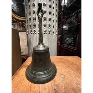 Esquelle Or Bell In Bronze From Refectory.