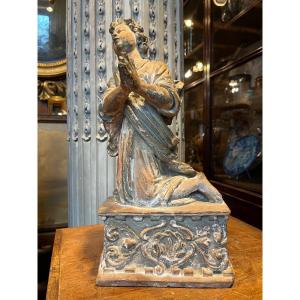 Worshiping Angel In Terracotta.