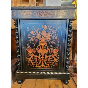 Napoleon III Furniture