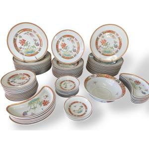 Bernardaud - Porcelain Dinner Service, King-tö-tchen Chef d'Oeuvre Model.