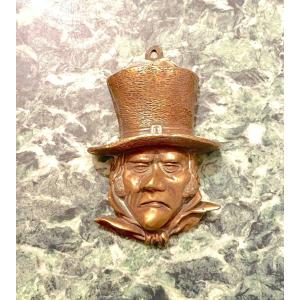 Bronze Wall Pyrogen Man With Hat 19th Century
