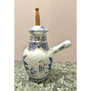 Renaissance Style Chocolate Maker