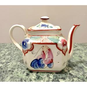 Bayeux Porcelain Teapot