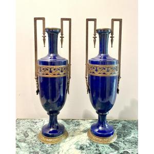 Pair Of "estruscan" Amphora Vases