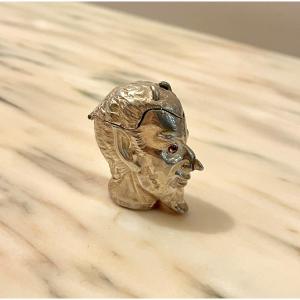 Silver Devil Head Pyrogen